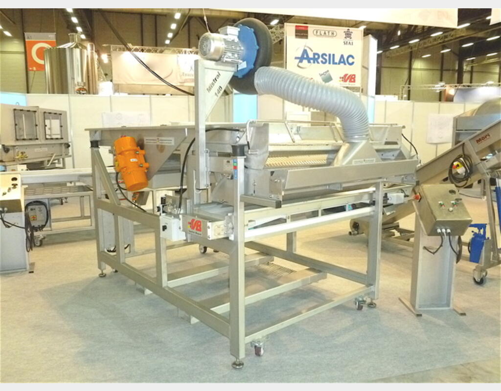 table de tri vibrante 6 &agrave; 9 T/h MATERIEL NEUF Mod&egrave;le : MISTRAL 140 1HD