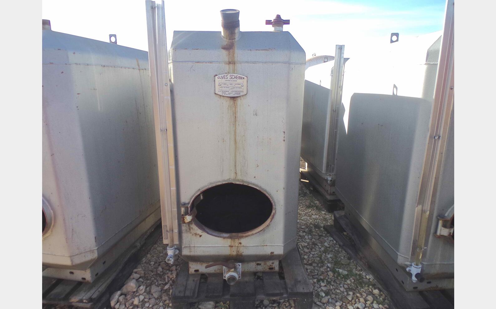 Cuve acier de 7 hls