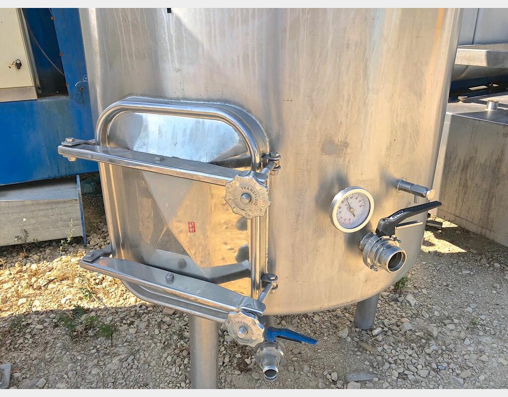 Cuve inox chapeau flottant - Volume de 2000 litres (20 hls)