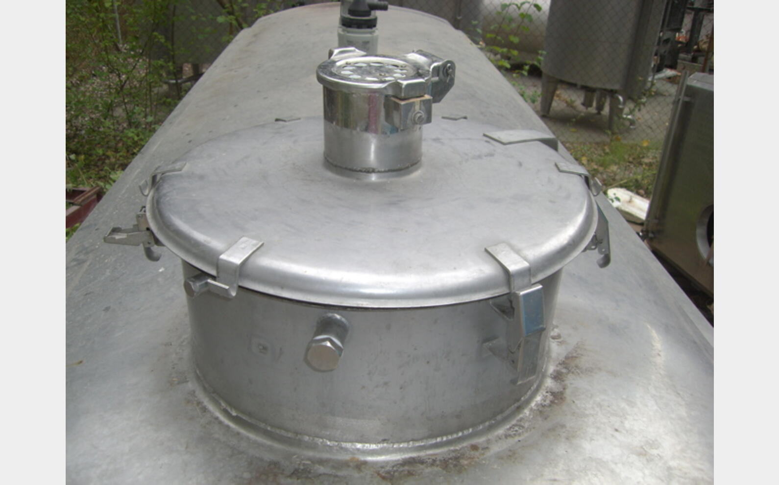 Cuve INOX horizontale de 40 Hls.