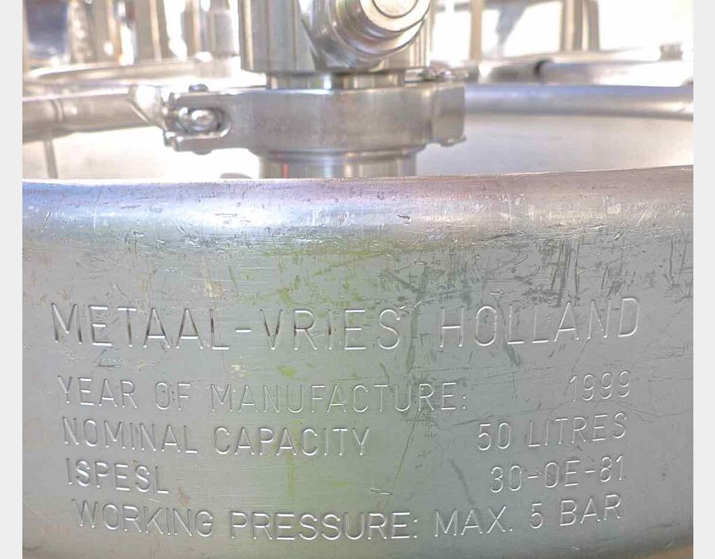 Cuve de stockage inox - Volume : 50 litres