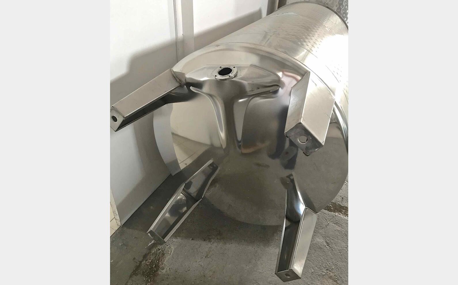 Cuve inox 304 - MTLM 20 HL (2 000 Litres) ARSILAC