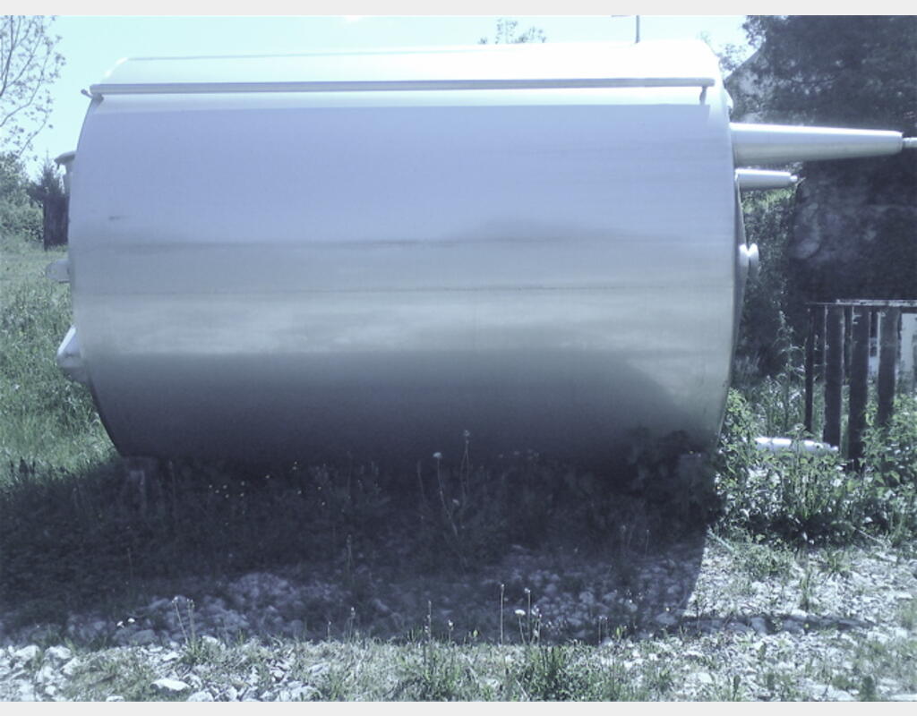CUVE INOX 304 de 20 m3 ISOLEE - type GUERIN