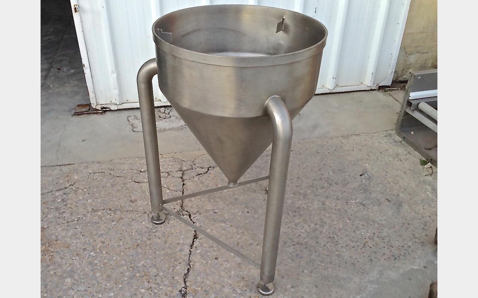 Cuve inox conique ouverte