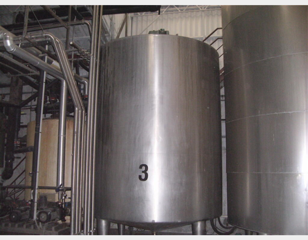 Cuve de stockage verticale de 20 m3 - INOX 304, Isoléé , agitée