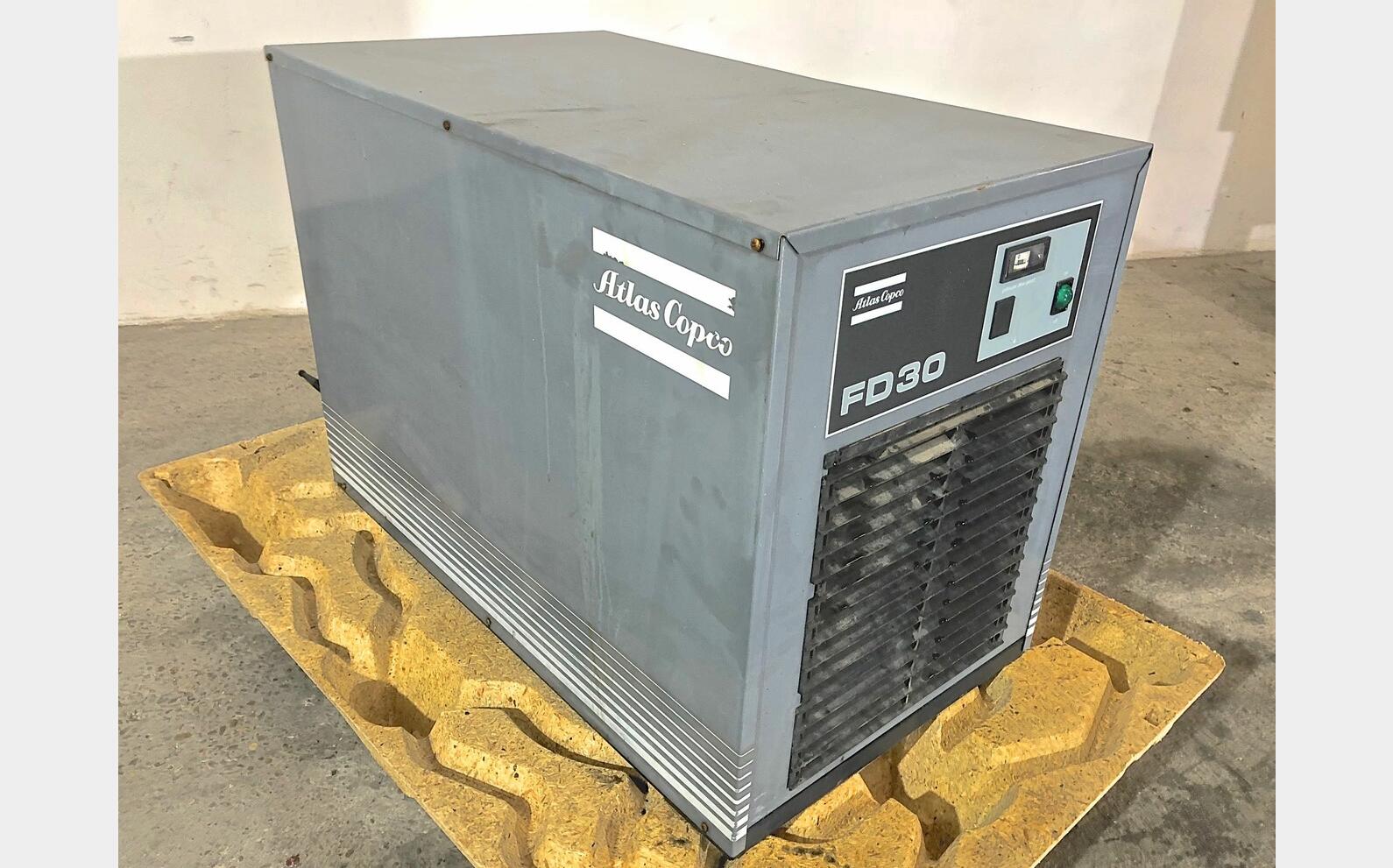 Compresseur ATLAS COPCO PU0118 Type : FD30
