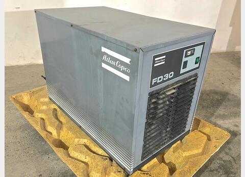 Compresseur ATLAS COPCO PU0118 Type : FD30