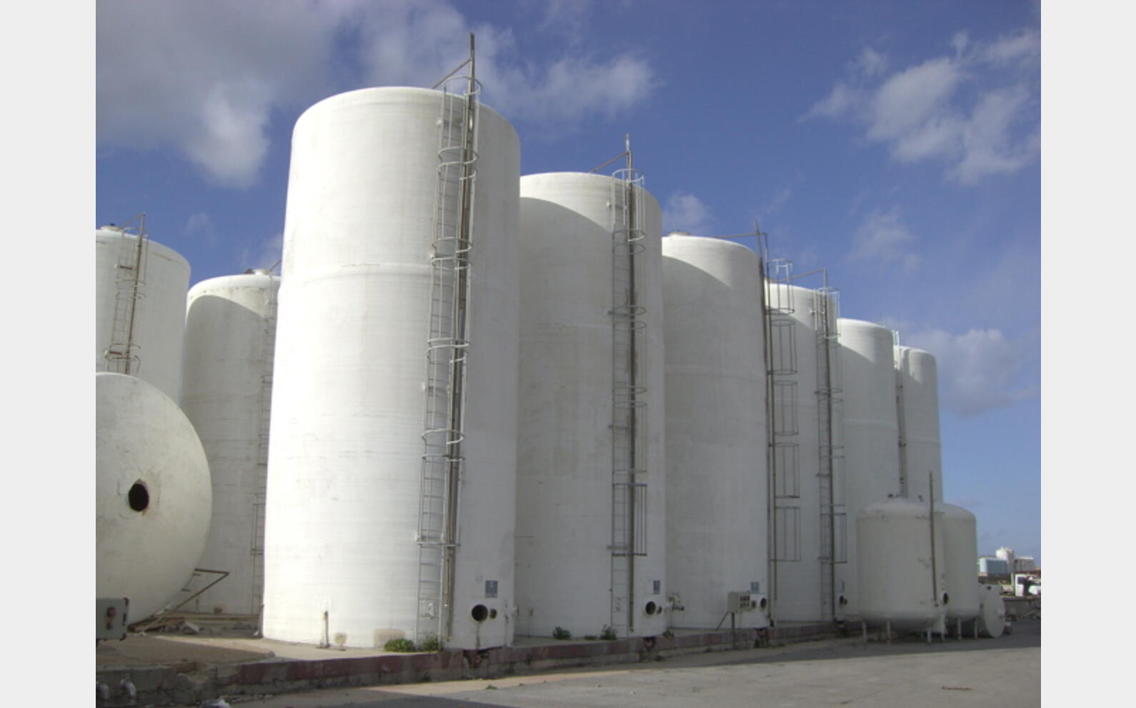 CUVE DE STOCKAGE POLYESTER Agroalimentaire