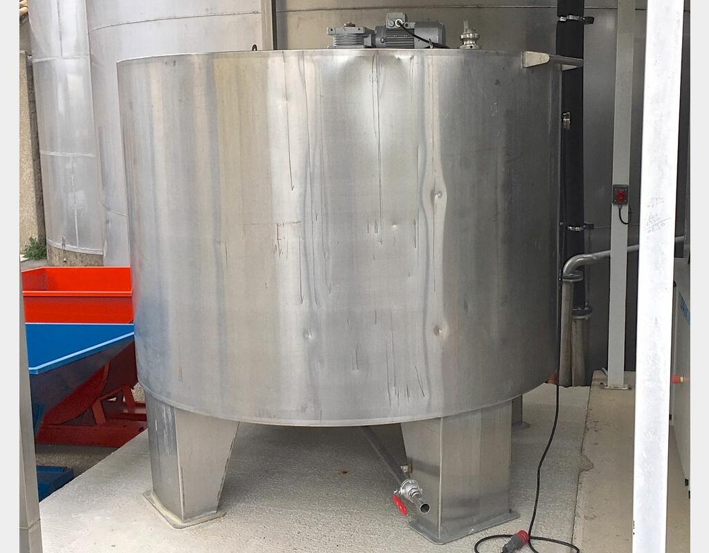 Cuve m&eacute;lange inox