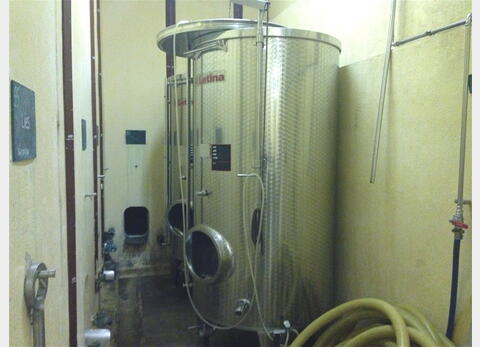 cuve INOX chapeau flottant 2000 litres Ann&eacute;e : 2005 Marque : LETINA