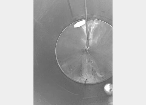 Cuve inox cylindrique verticale