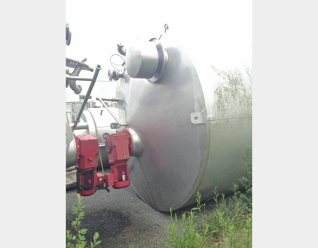 Cuve inox de mélange isolée - Volume : 20000 litres