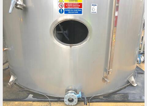 Cuve Inox 304L fond plat sur radier