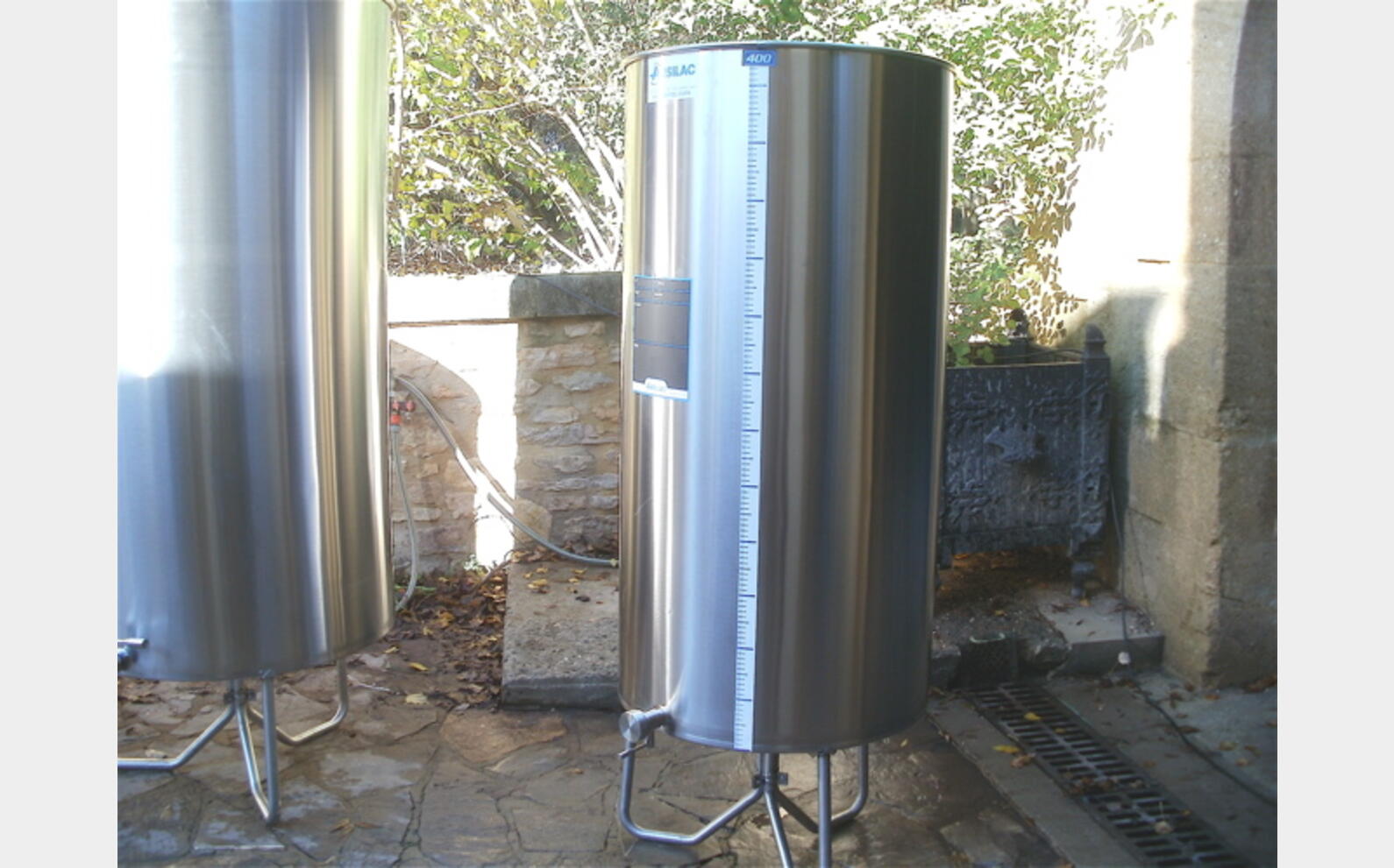 Cuve inox 304 &agrave; chapeau flottant MATERIEL NEUF