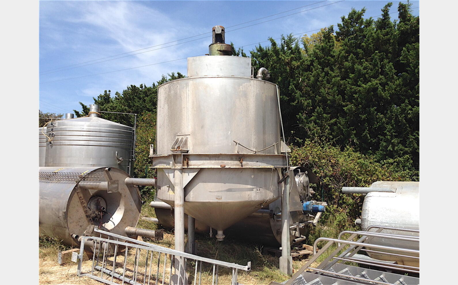 Cuve de stockage INOX Volume : 5.000 litres
