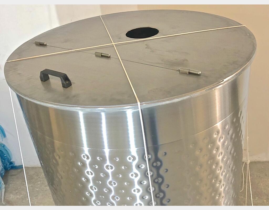 316 stainless steel tank - Model MTLM1250R