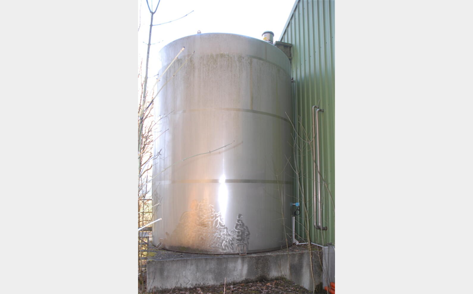 cuve stockage INOX 304 Volume : 50000 litres.