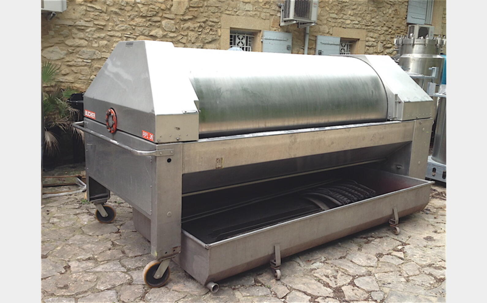 Pressoir Bucher RPL 3600 Capacit&eacute; : 36 HLS