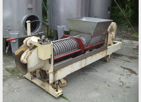 Pressoir continu &agrave; vis Vinicole Mod&egrave;le : PC400