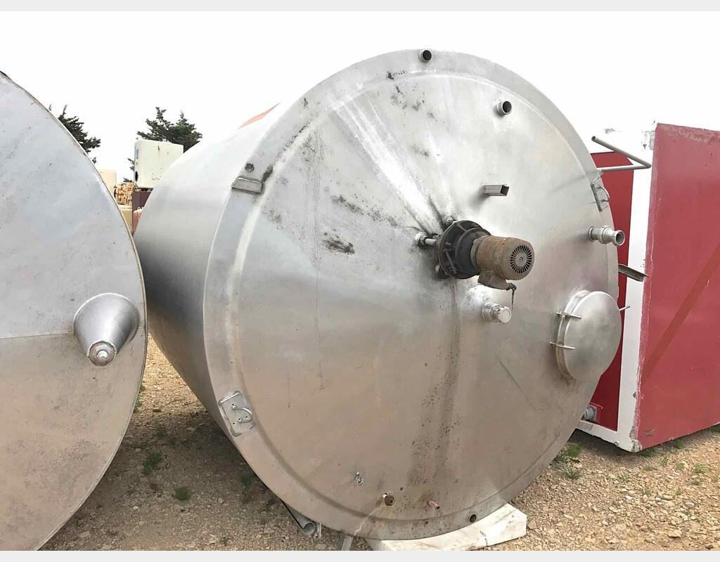Cuve inox cylindrique verticale