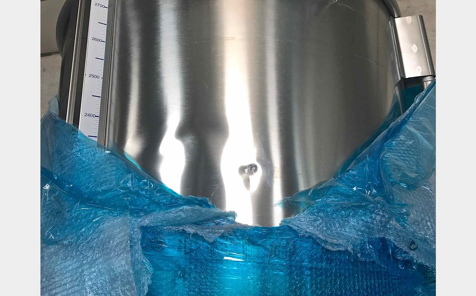 Cuve Inox chapeau flottant de 28 hls Volume : 2800 litres (28 hls)