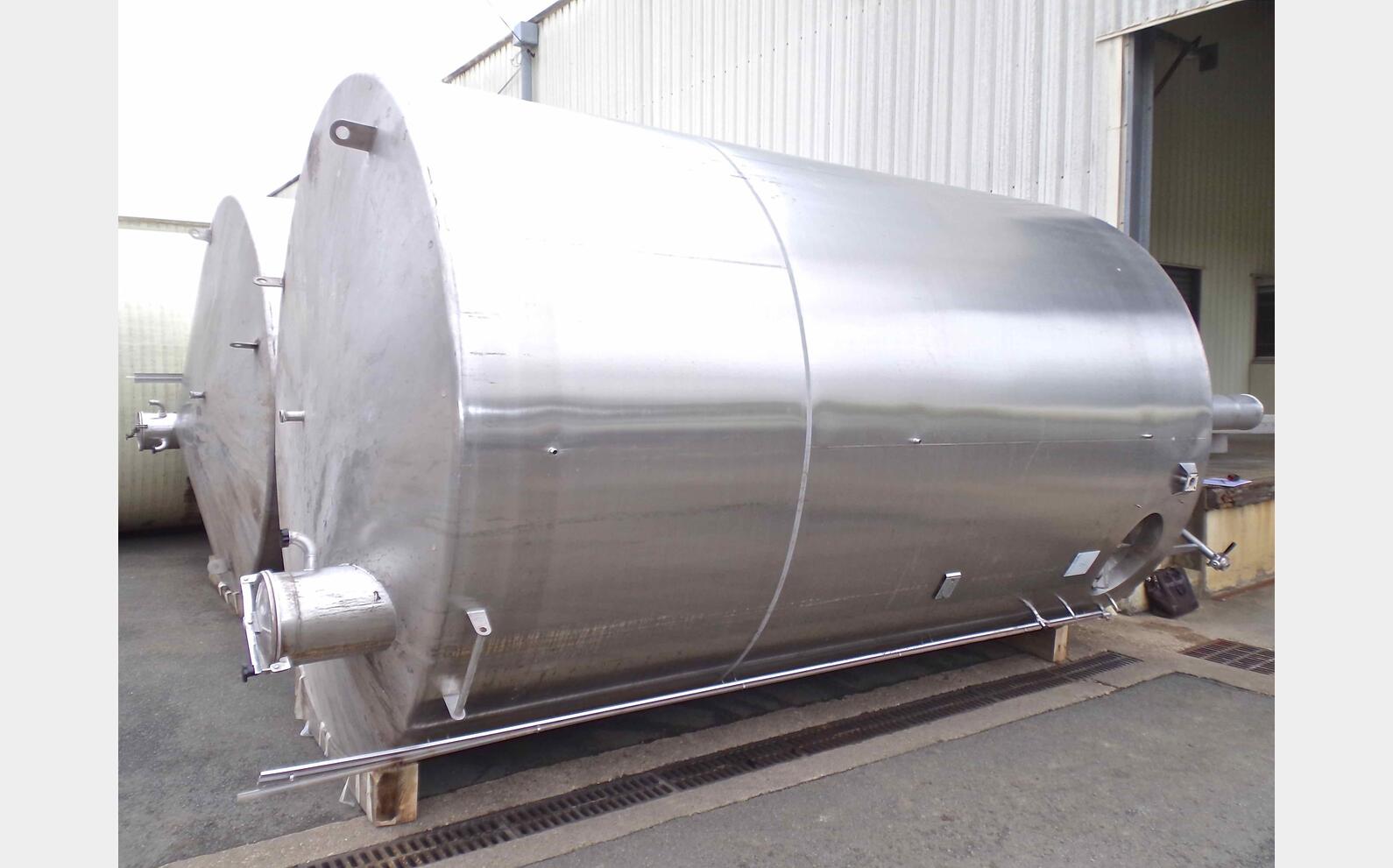 Cuve agit&eacute;e INOX