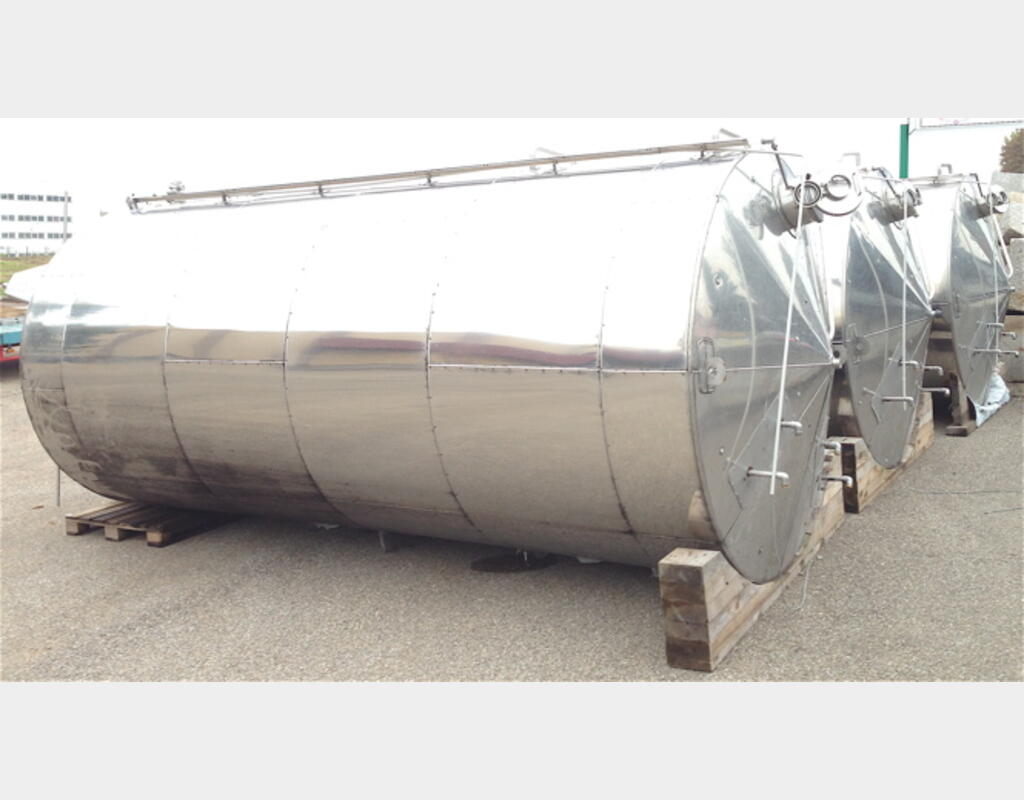 Cuve INOX 316L isol&eacute;e + drapeaux 6,5 m2