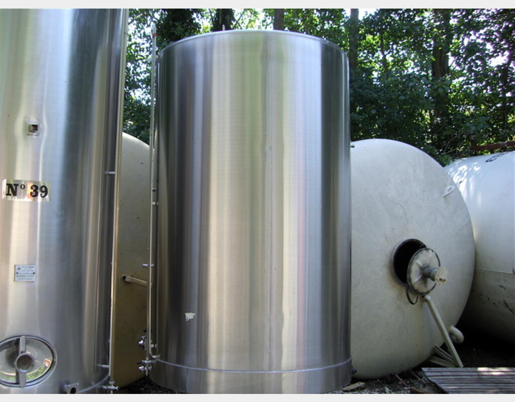 Cuve inox Lagouarde 70hls Ann&eacute;e : 1990. Provenance : vinicole