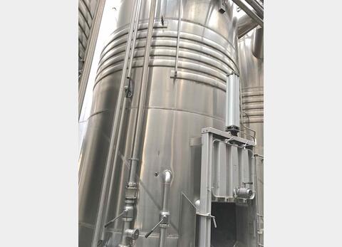 Cuve inox compartimentée 368 Hl - Marque TEC INOX  vinification 