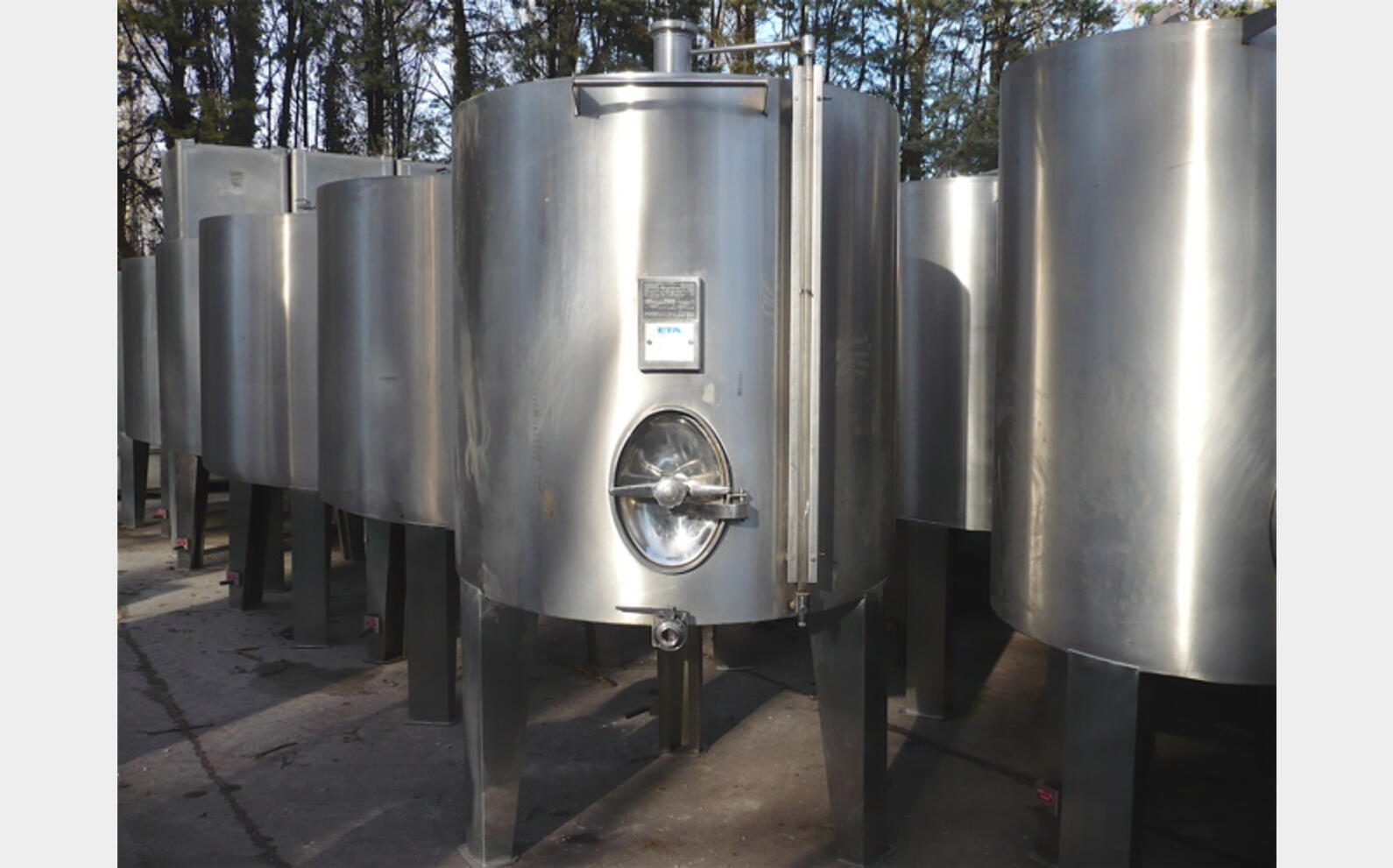cuve stockage INOX 304 Agroalimentaire (vin rouge) Marque : ETA