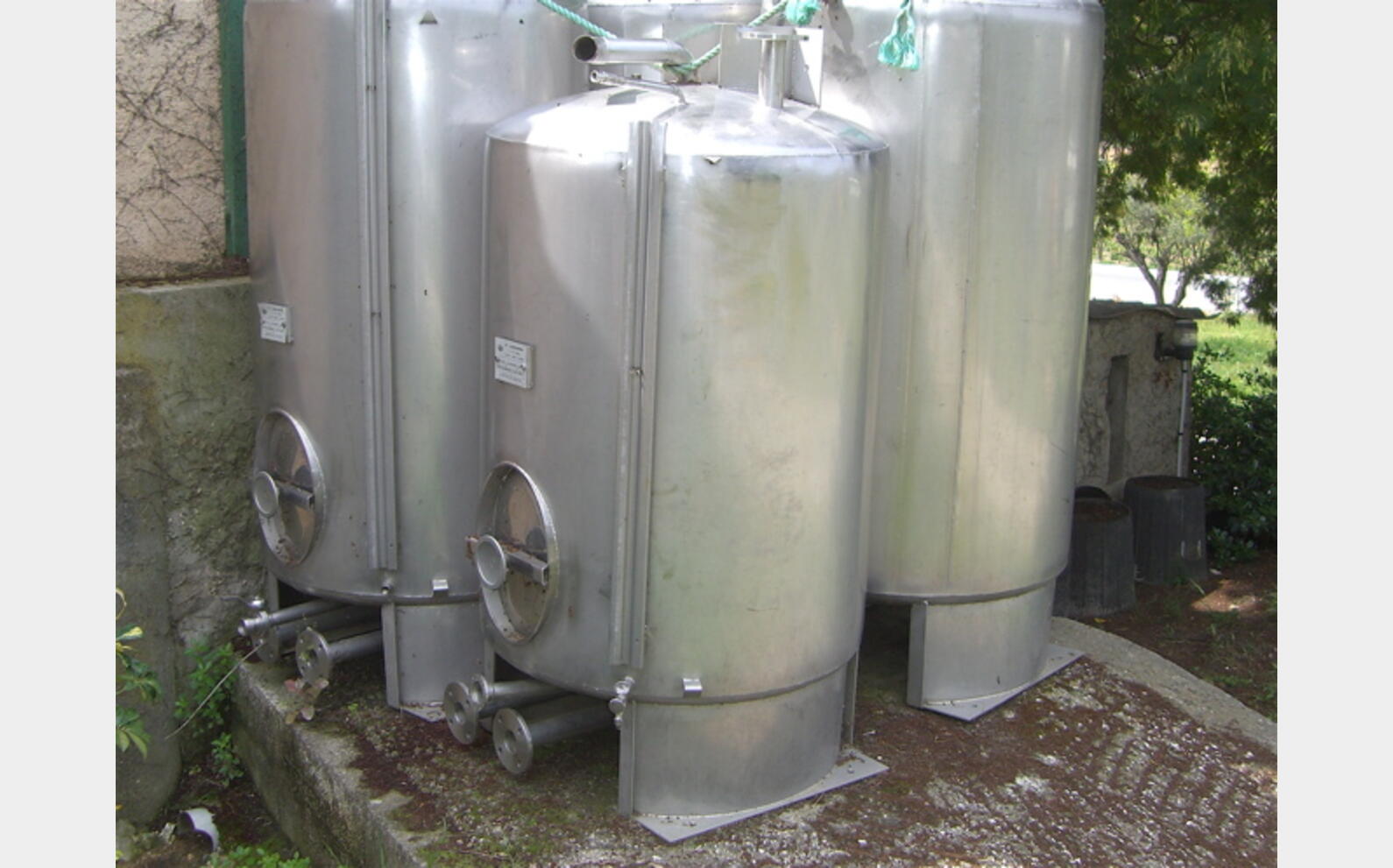 CUVE INOX 700 L marque STAI