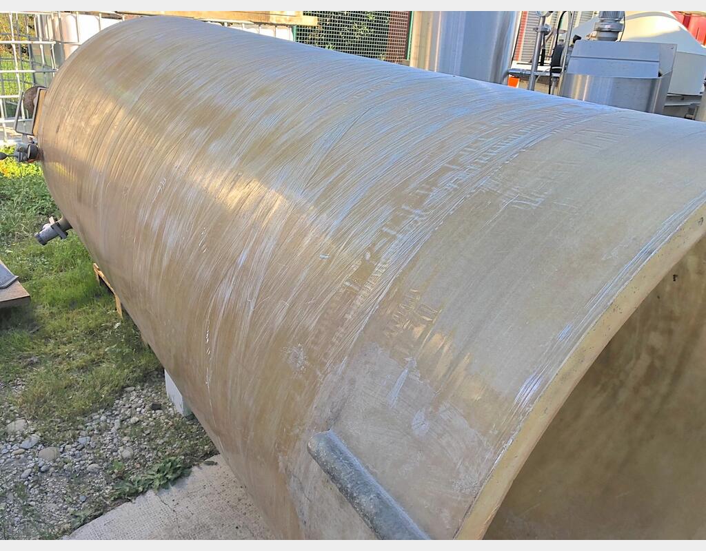 Cuve de stockage fibre - Volume : 20 hectos (2000 litres)