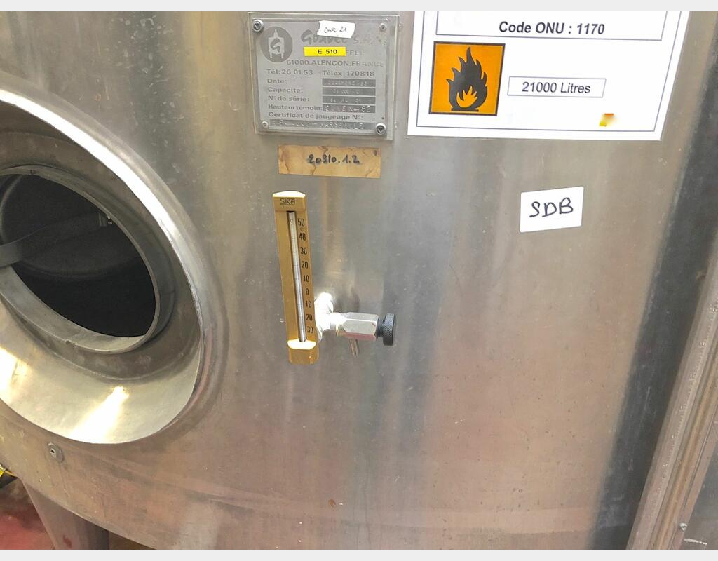 Cuve inox 316 sur pieds - 21.000 litres