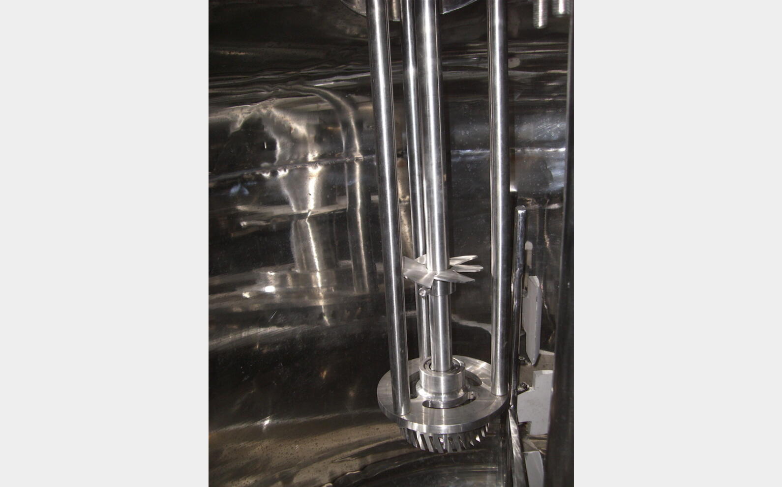cuve de m&eacute;lange INOX 316 L NEUVE