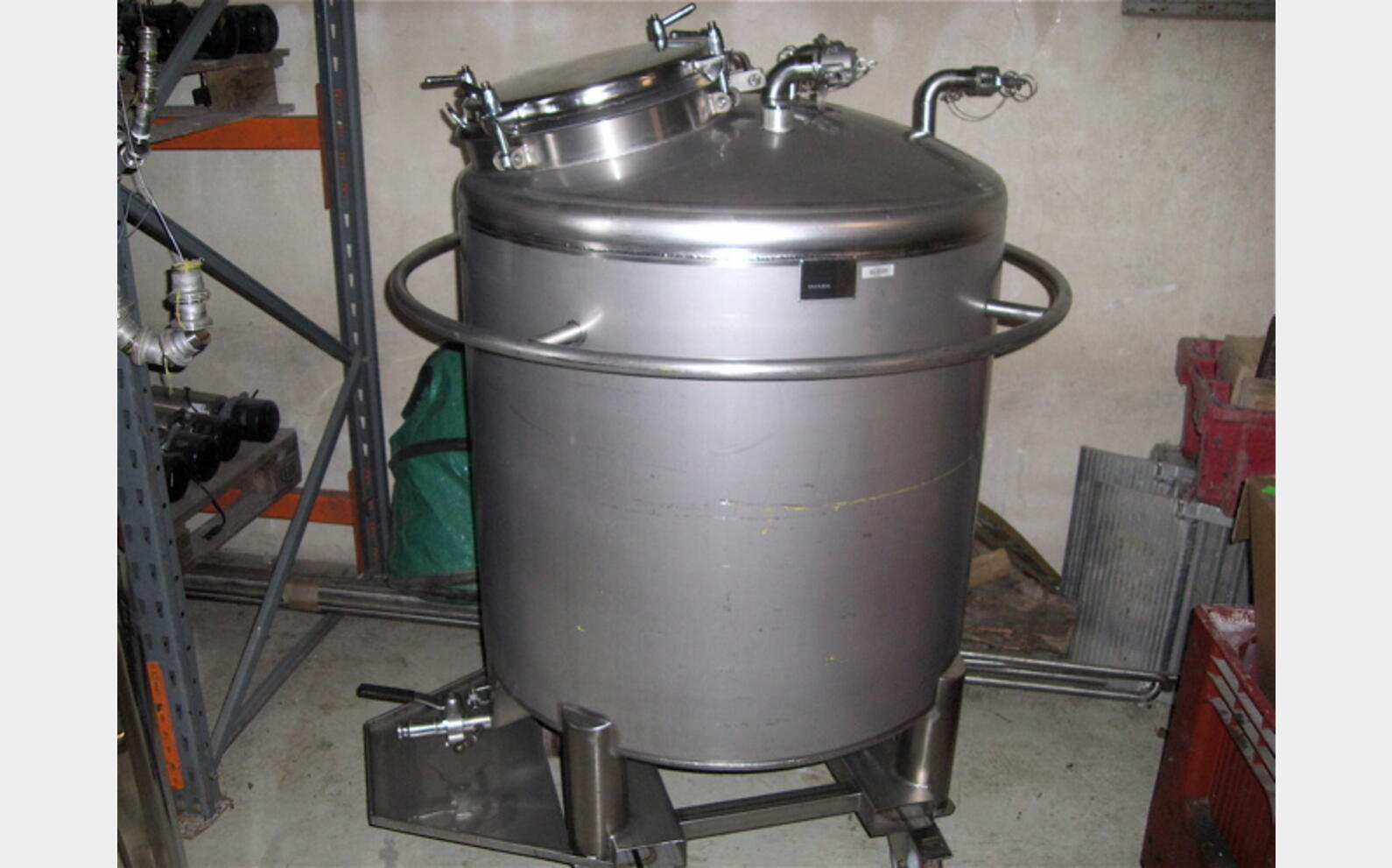 conteneur INOX 304L 700 litres