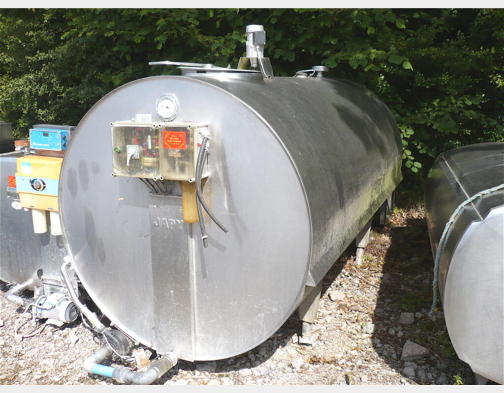 Tank &agrave; lait INOX 304 Volume : 4.140 litres