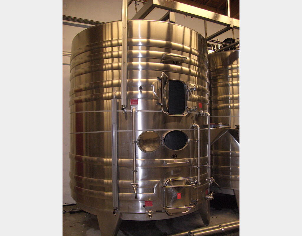 Cuve inox de vinification 180hls - Marque : LEJEUNE, année 2001