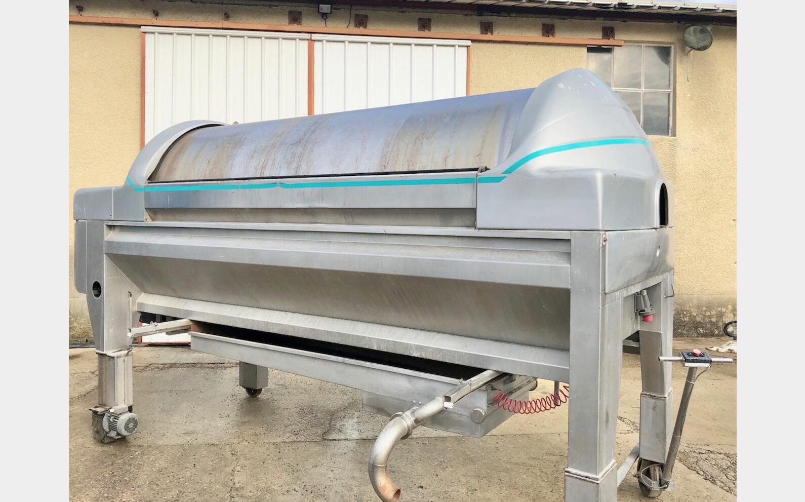 Pressoir pneumatique 50 HLS Marque : PERA