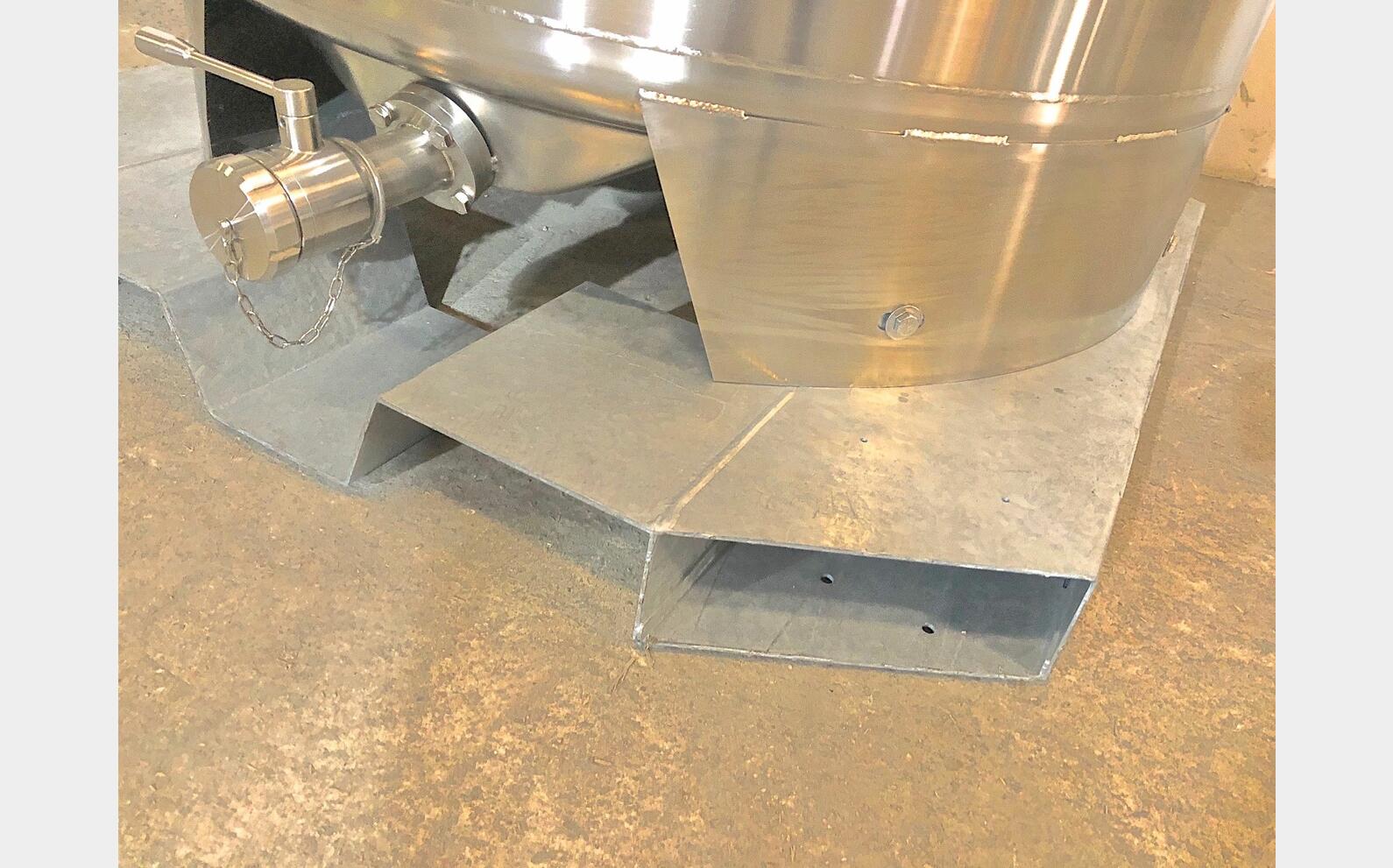 304 stainless steel tank - SBPM750 6.4 HL (645 liters) ARSILAC