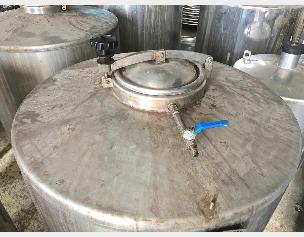 Cuve de stockage inox - Volume : 600 litres