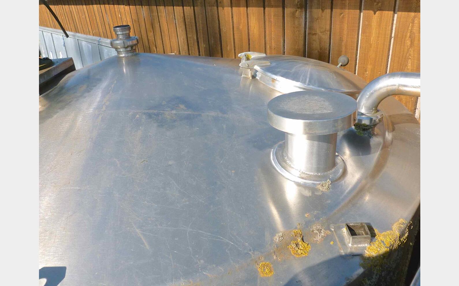 Cuve de m&eacute;lange en inox Provenance : agroalimentaire (m&eacute;lasse) Marque : SCIO