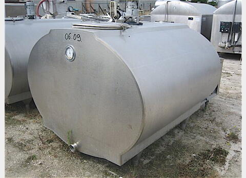 Tank &agrave; lait 1710 litres Groupe de froid et agitation .