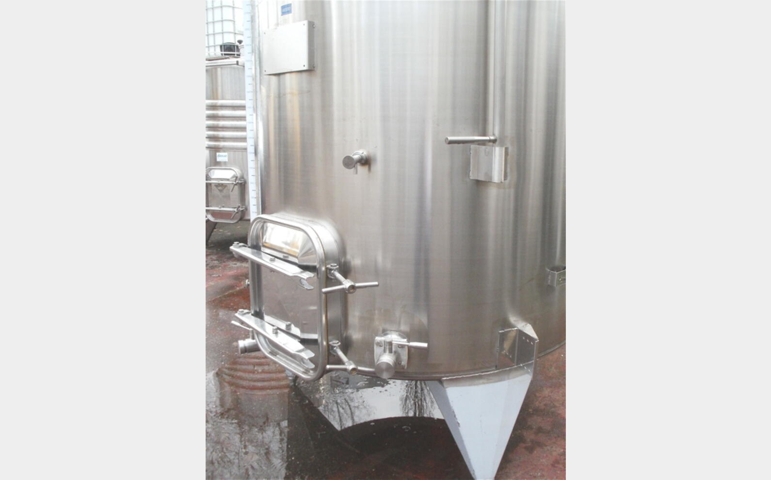 Cuve inox &agrave; chapeau flottant  40 hls MATERIEL NEUF