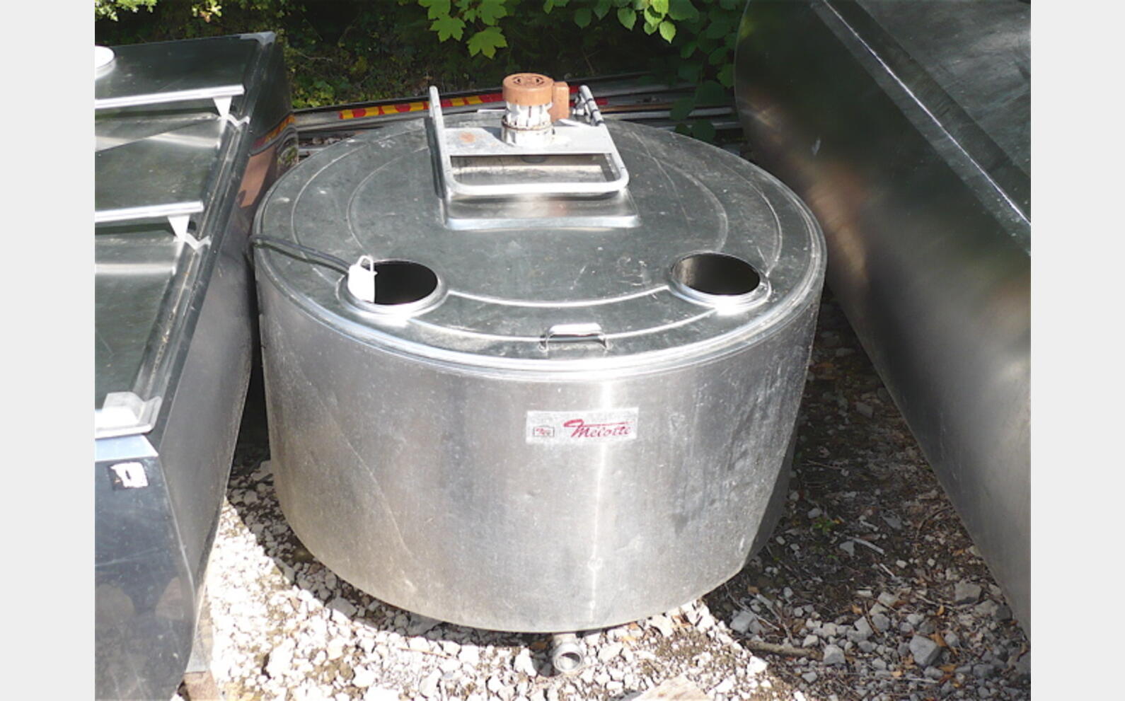 Tank &agrave; lait INOX 304 Volume : 600 litres