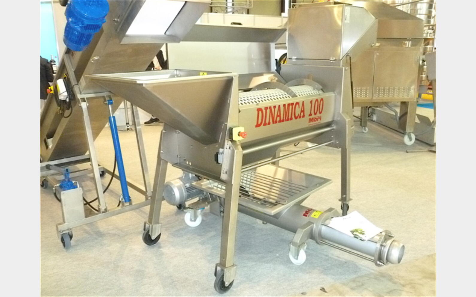 &eacute;grappoir 4 &agrave; 10 T/h MATERIEL NEUF Mod&egrave;le : DINAMICA 100S