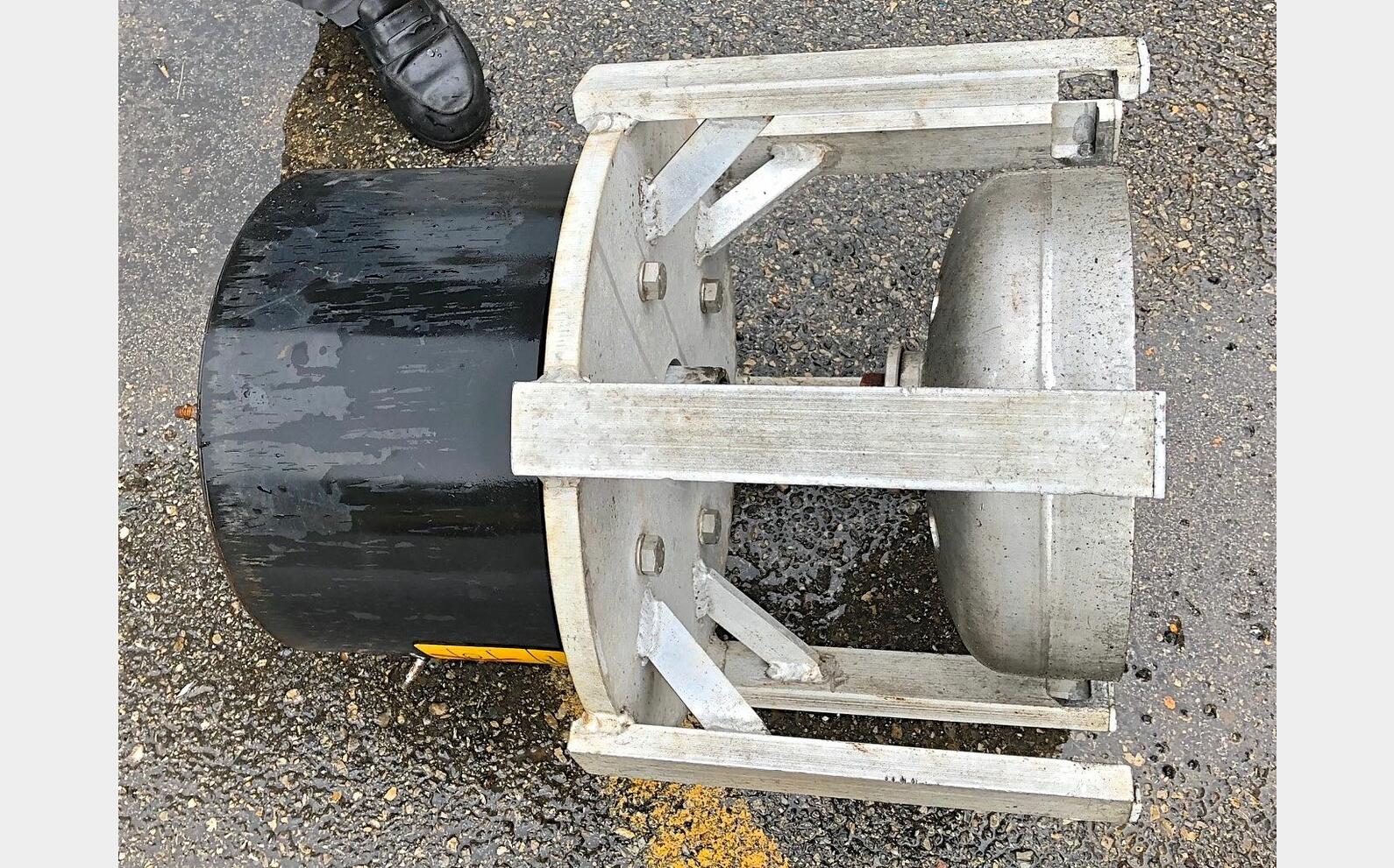 Stoklin cover closing dome