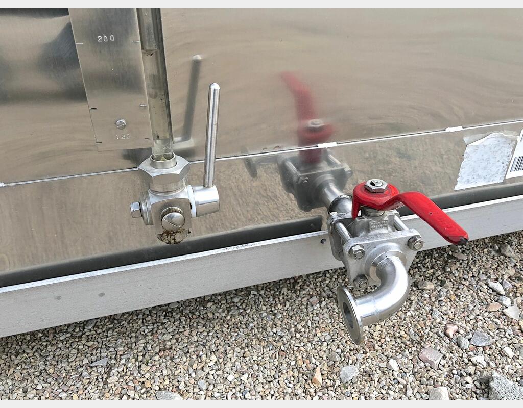 Cuve INOX rectangulaire - Volume : 1500 litres