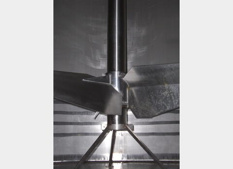 Cuve Inox316 de stockage, Pierre Guerin, isol&eacute;e, agit&eacute;e, r&eacute;chauff&eacute;