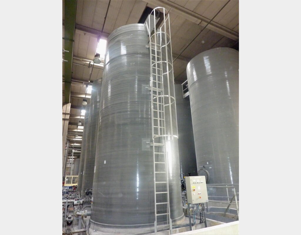 cuve stockage POLYESTER Marque : PLASTICON EUROPE Volume : 50000 litres