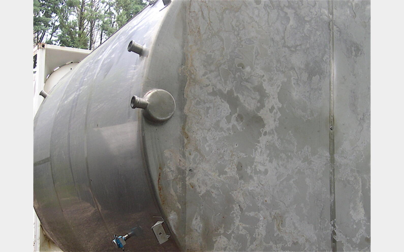 cuve stockage INOX 304 Volume : 50000 litres.